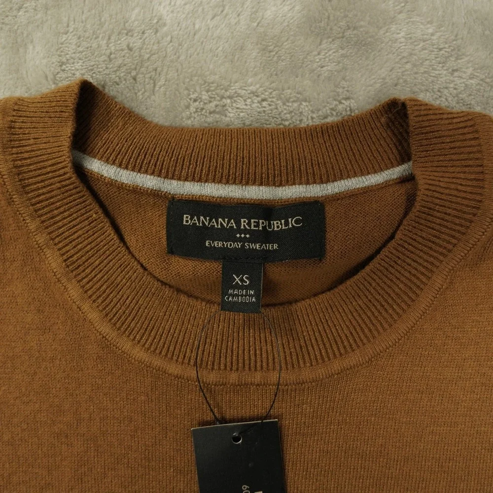 Banana‎ Republic Everyday Sweater Men's XS Crew Neck Brown Long Sleeve Preppy